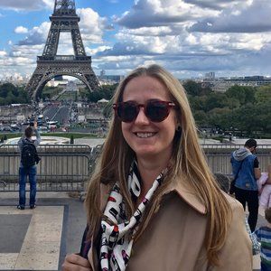 Meet your Posher, Laurie